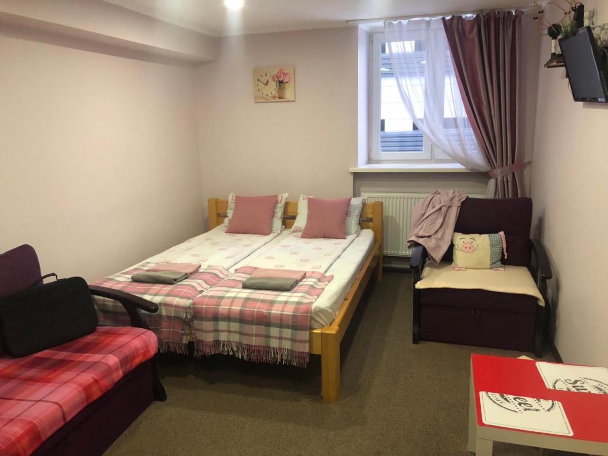 Apart Hotel Avinos Львов Экстерьер фото