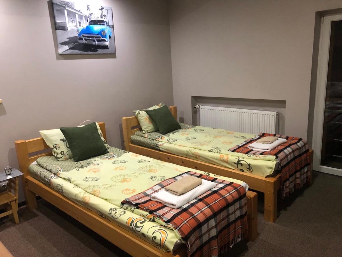 Apart Hotel Avinos Львов Экстерьер фото