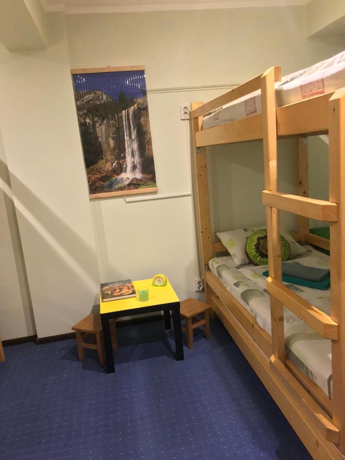 Apart Hotel Avinos Львов Экстерьер фото